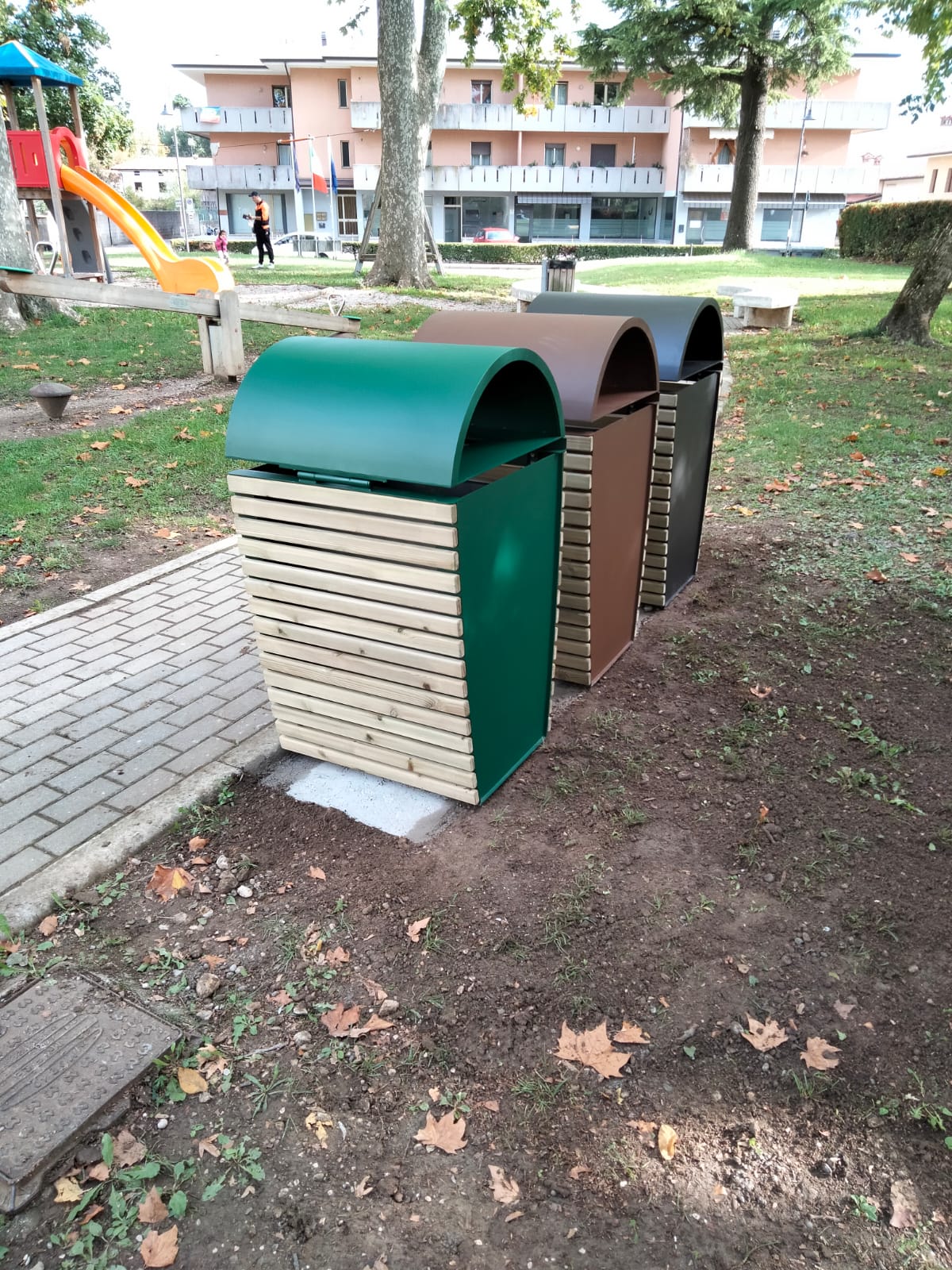 Odpadkový kôš typ 84