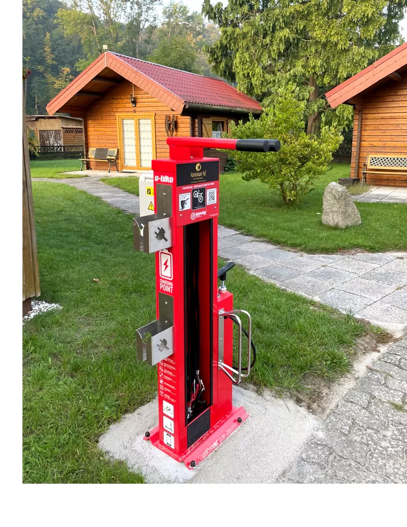 Servisný stojan typ 11