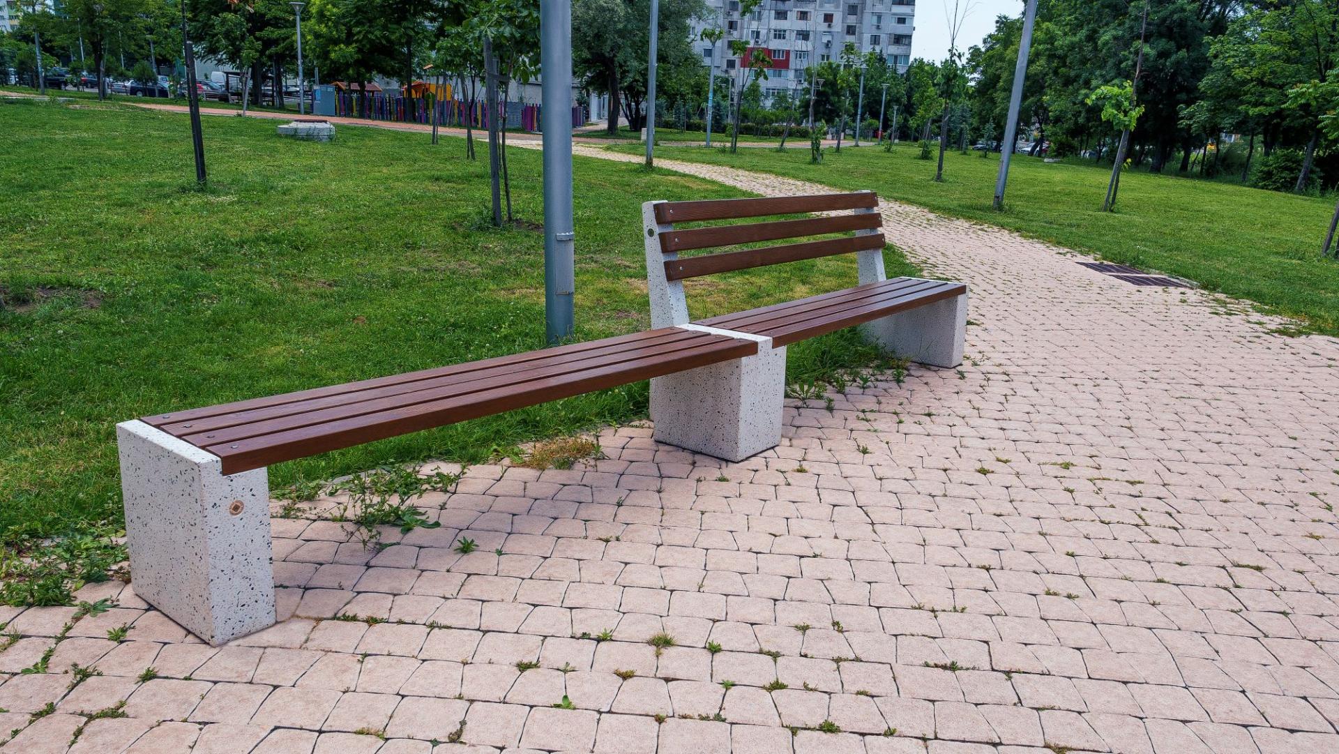 Betónová lavička typ 58