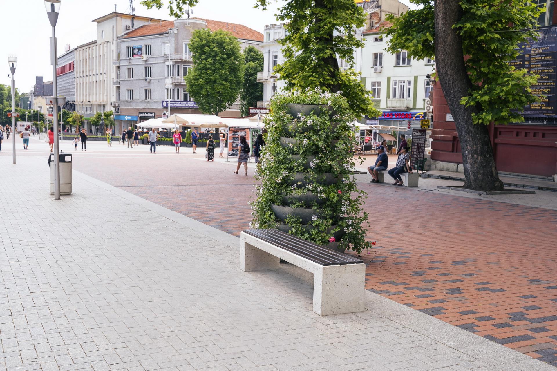 Betónová lavička typ 24