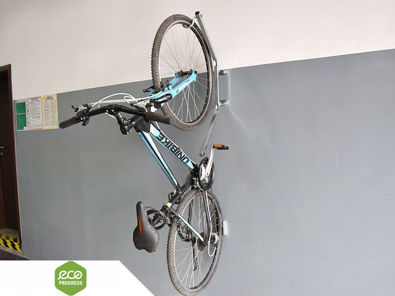 Vešiak na bicykle typ 09