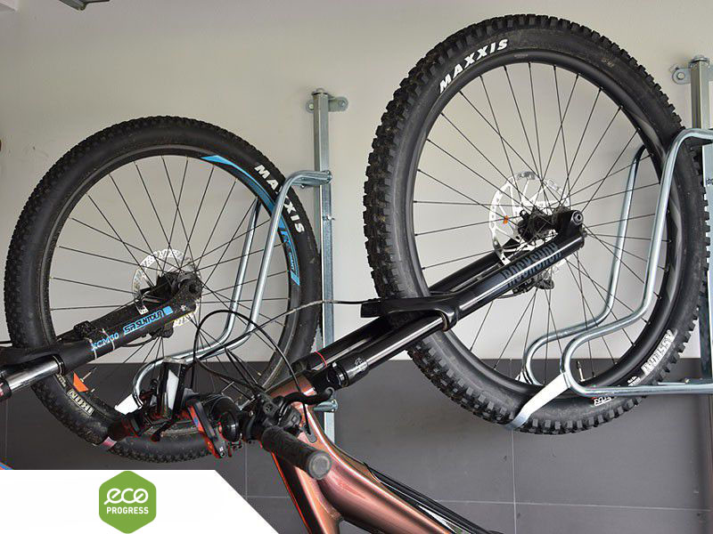Vešiak na bicykle typ 08