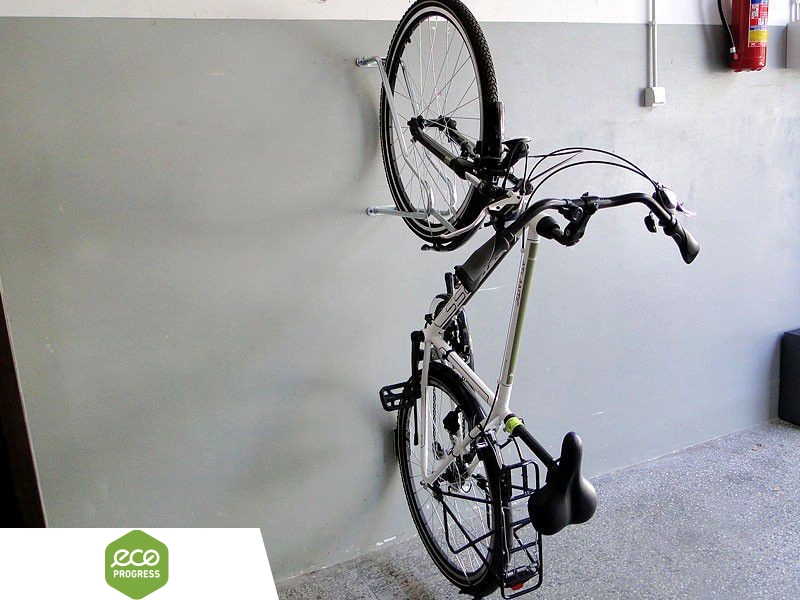 Vešiak na bicykle typ 18