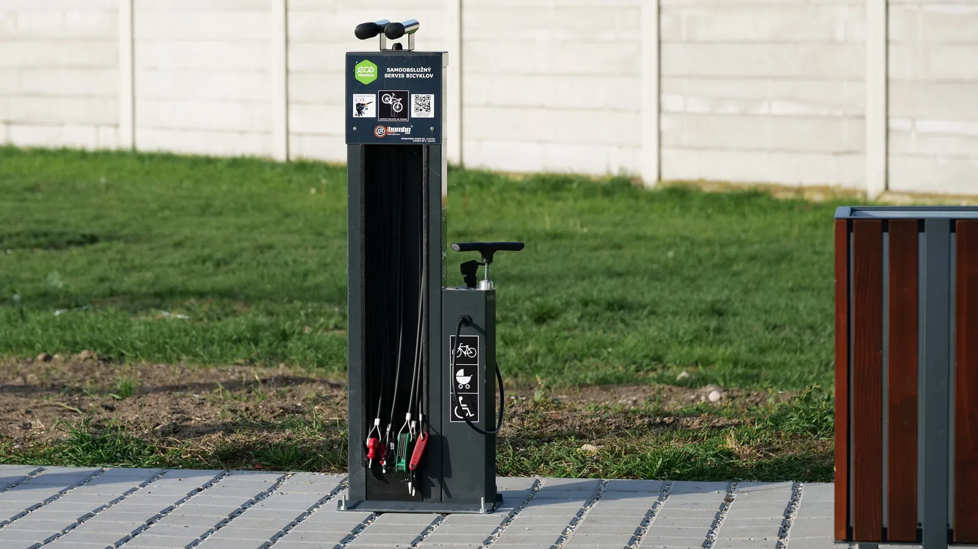 Servisný stojan na bicykle – Sládkovičovo